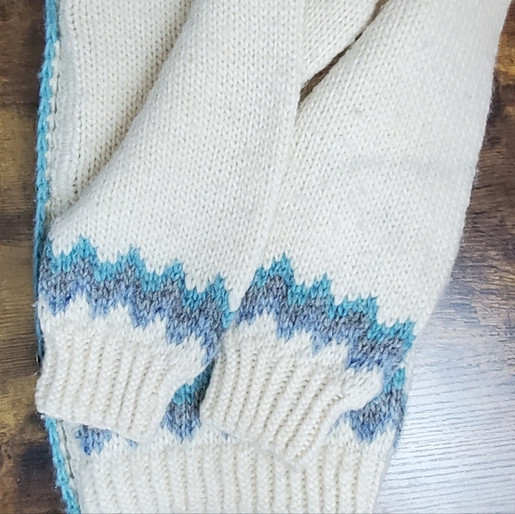 Vintage Wool Made in Canada Women's Button Sweater Cardigan Fair Isle Nordic M/L - Picture 4 of 10